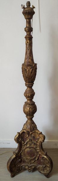 null Large Candelabra in carved and gilded wood, shaft turned into a sphere and baluster...