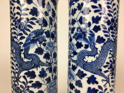 null CHINA for Vietnam or VIETNAM Pair of cylindrical vases with flared necks in...