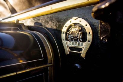 1910 Brasier 12HP Double-Phaéton Rare pre-World War I 4 cylinder engine 

Complete...