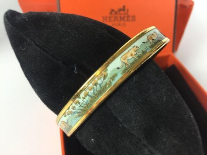 null HERMES Enamel bracelet decorated with lions. Size 6