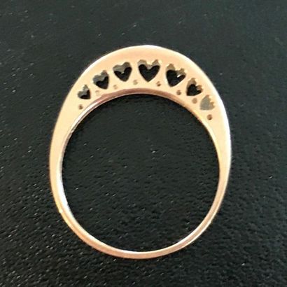 null RING in 10k yellow gold set with eight small diamonds on an openwork heart setting.

TDD:...