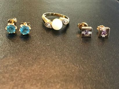 null 18 k yellow gold ring with one untested pearl and two white stones. 

TDD 54

PB:...