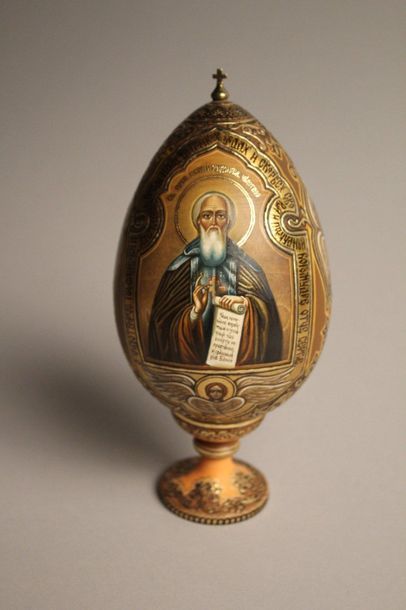 null ŒUF de Pâques

Décoré d’une image de saint Serge de Radonège

Tempera sur bois...