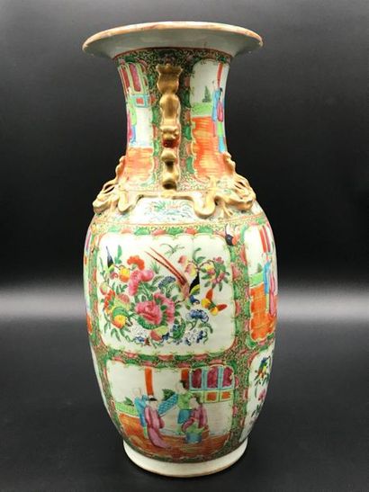 null Large Canton porcelain vase decorated with animated scenes, flowers and birds....