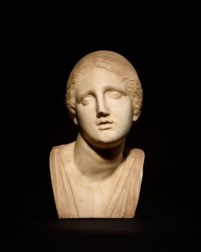 null Bust in white marble representing Niobe in the taste of the Antique, (brightness...