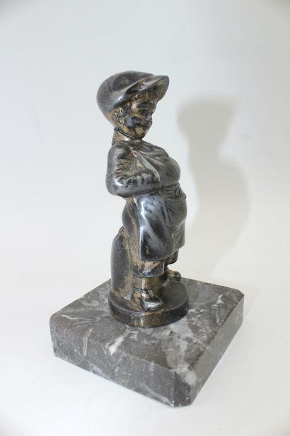 null Mascotte: Petit paysan

Statuette de radiateur en métallo bronze argenté. H:...