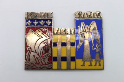 null Médaille du Paris Saint Raphael 1937

Médaille rectangulaire avec découpe en...