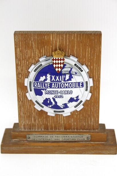 null Badge of the XXIInd Monte Carlo Rally 1952

Badge of the XXIInd Monte Carlo...