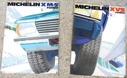 null Lot de 2 toles peintes Michelin, haut 80 cm, larg 60 cm; 

Set of 2 printed...