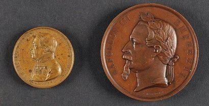 null Deux médailles en bronze. a) L'Empereur Napoléon III par L. Merley. Avers: L'Empereur...
