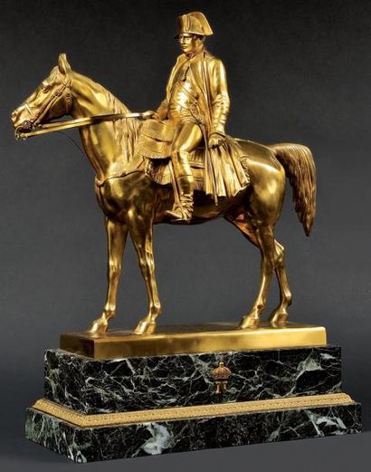 MORIS Louis Marie (1818-1883) « L'Empereur Napoléon Ier » Statue équestre en bronze...