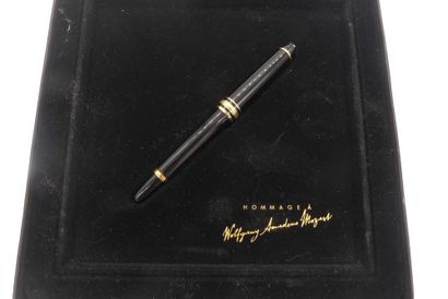 null MONT-BLANC Crayon criterium Model Tribute to W.A.MOZART In its original box...