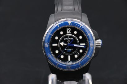 null CHANEL " J12 Marine " - Diving watch in matt black ceramic on rubber strap and...