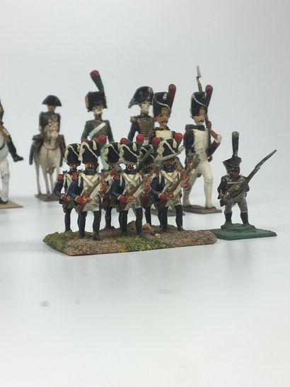 null MAISON LUCOTTE et divers - Napoléon, un mameluk et deux généraux - 11 grognards...