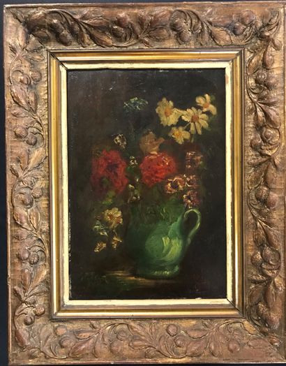 null 
A set of framed pieces comprising :









- Bouquet of flowers, oil on panel...