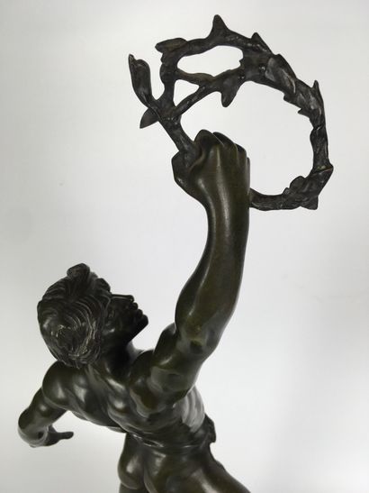 null Charles LEMOINE (1839-) Man with laurel wreath Bronze with brown patina shaded...