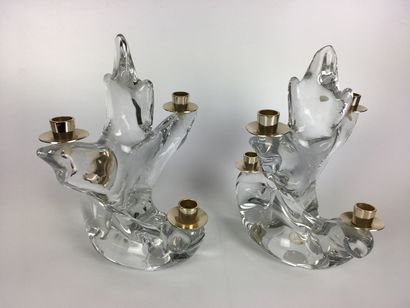 null SCHNEIDER FRANCE Deux paires de candélabres en cristal à quatre bras de lumière...