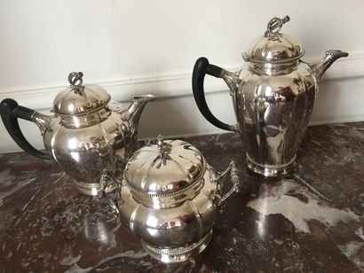 TEA AND COFFEE SERVICE in silver, ebony handles,...