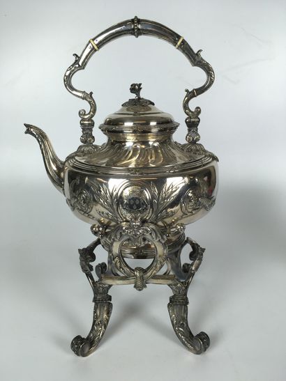 SAMOVAR in silver plated metal chiselled...