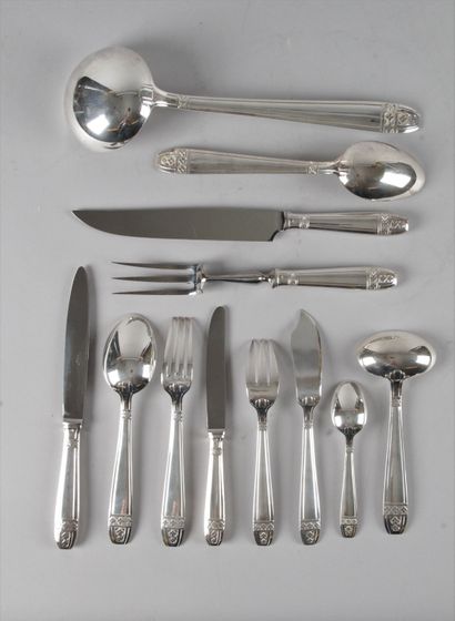 null 
"LIBERTY" Ménagère en métal argenté comprenant : -12 fourchettes et cuillères...