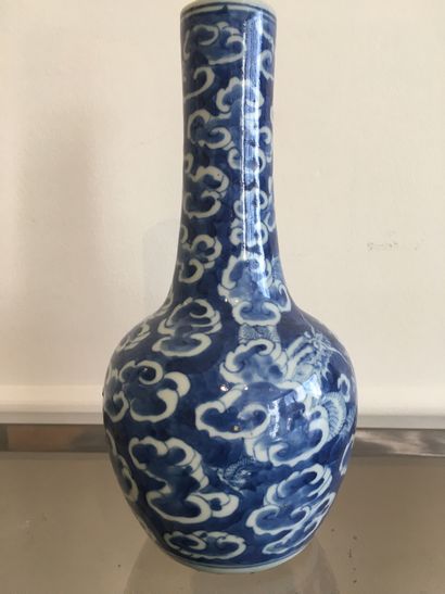 null CHINA for Vietnam Vase out of porcelain monochrome of blue of HUE, of form baluster...