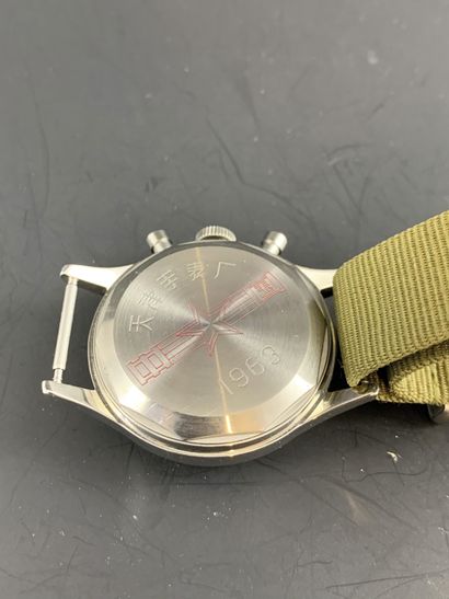 null SEAGULL 1963 About 2010. Steel chronograph of military type. Reissue of the...