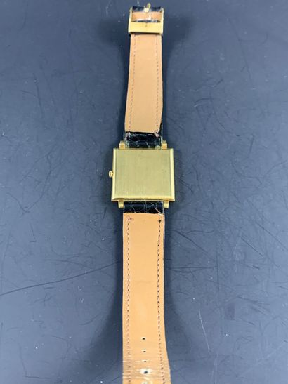 null VACHERON & CONSTANTIN About 1960. Ref : 6290 / 407336. 18K yellow gold wristwatch,...