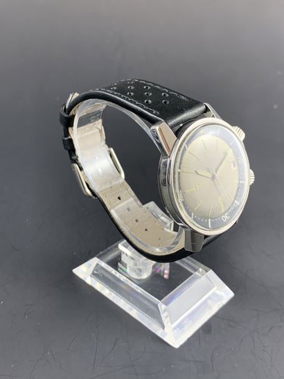 null MYR Vers 1970. Réf: 203344. Réf fond de boite: 3-68. Montre bracelet de plongée...