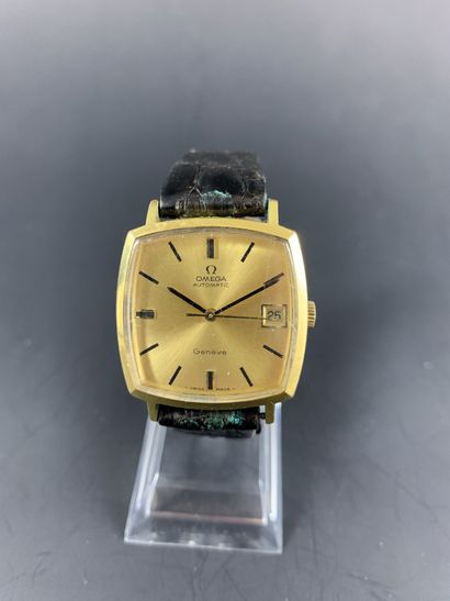 null OMEGA Ref : 162.0010 / 3232 Circa 1970. Men's yellow gold plated wristwatch,...