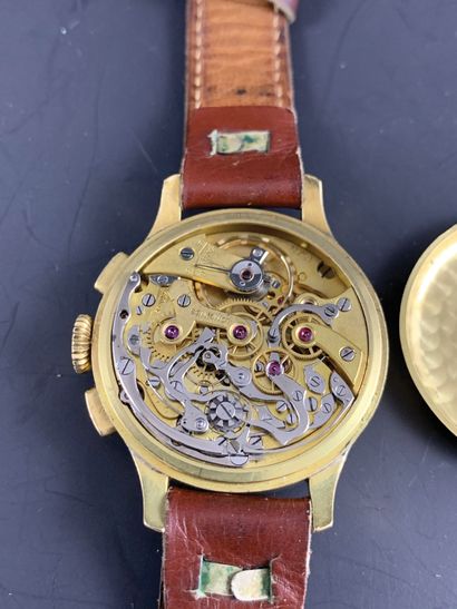  LONGINES Vers 1938. Ref : 5640378/5640378. Montre-bracelet chronographe Flyback...