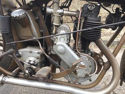 1933 MOTOSACOCHE TYPE 409 BL Serial number 0364

Engine Mag 500 semi-burnt number...