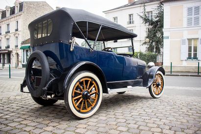 1915 REO THE FITFH DOUBLE-PHAETON Numéro de série T4142

Seulement 4 exemplaires...