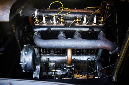 1910 Brasier 12HP Double-Phaéton Numéro de série M12-240

Rare 4 cylindres d’avant...