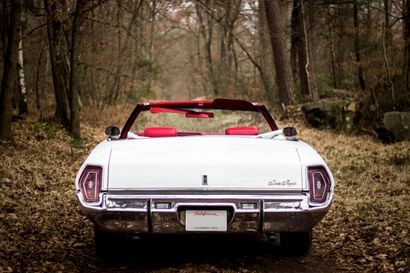 1971 OLDSMOBILE DELTA ROYALE CABRIOLET Serial number 366671M470585

Rare on our roads

Very...
