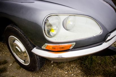 1971 CITROËN DSUPER 5 Serial number 00FD0667

Many recent charges

Technical inspection...