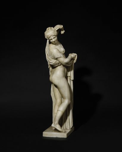 null FRENCH SCHOOL ACCORDING TO THE ANTIQUE Venus Callipygeus Statue in white marble...