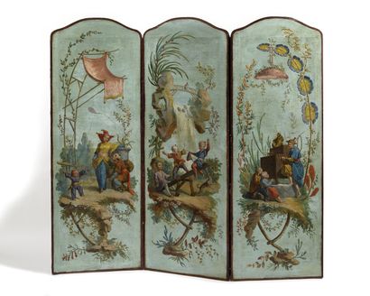 null Three leaves screen in painted canvas with chinoiseries decoration in the taste...