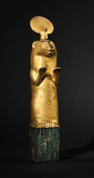 null STATUE DE LOUTRE en métal doré d’après un modèle de l’Egypte antique (664-30...