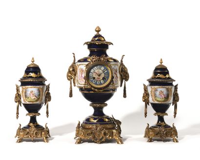 A Sèvres porcelain china cabinet decorated...