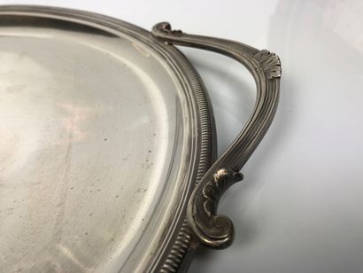 null Large Oval silver platter with pearled edges. Minerve hallmark 40 x 69 cm Weight...