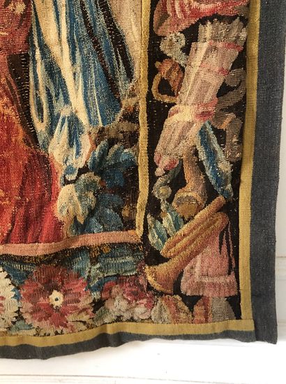 null AUBUSSON Panneau de tapisserie d'Aubusson 1ère moitié du XVIIIe siècle Caractéristiques...