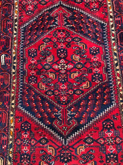 null IRAN vers 1980 Tapis Hamadan en laine Bon état 200 x 127 cm