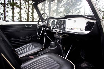 1964 Triumph TR4 1964 Triumph TR4 

Numéro de série CT3433510

Bel intérieur

Eligible...