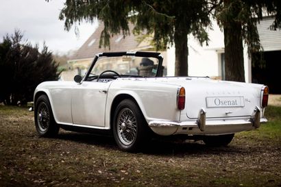 1964 Triumph TR4 1964 Triumph TR4 

Numéro de série CT3433510

Bel intérieur

Eligible...