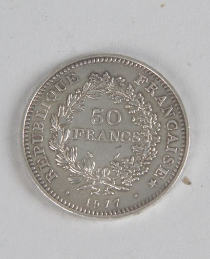 null 1 PIÈCE, 50 Fr Hercules en argent, de1977. Poids : 33 gr