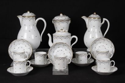 null PORCELAIN OF PARIS. White porcelain coffee service with polychrome decoration...