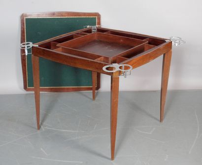 null Mahogany and mahogany veneer bridge table with a removable top lined with green...