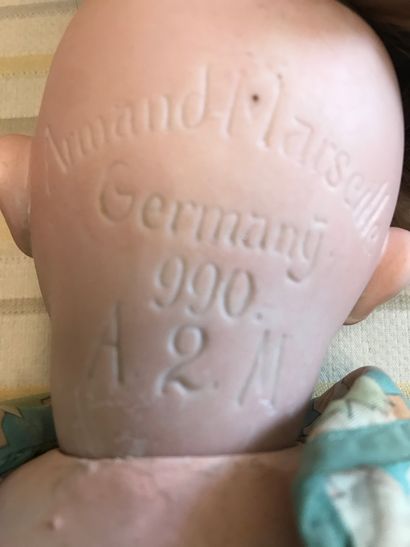 null Little German baby, made by Armand MARSEILLE, mould 900, size 2, straight body...