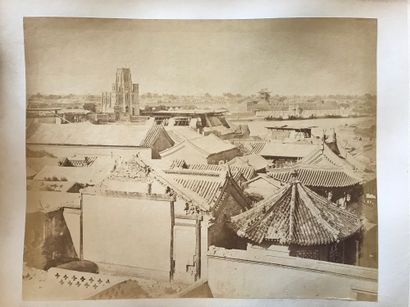 null CHINE

Album en laque de Chine contenant 41 tirages et 2 aquarelles sur papier...