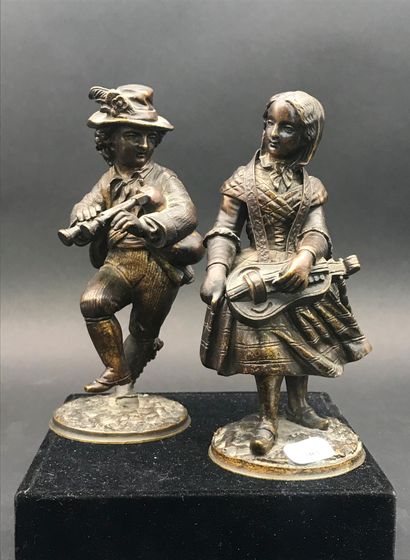 null FRENCH SCHOOL OF THE 19th century

Pair of musicians in bronze with brown patina

Players...